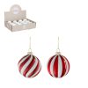 glass baubles assorterd red 8cm