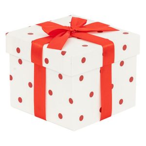 3 present gift boxes red and white lg 15x15cm