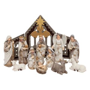 nativity house 11 characters 25cm