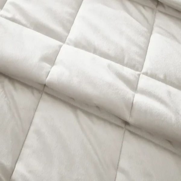 kingsley matt velvet cream bedspead 220x220cm